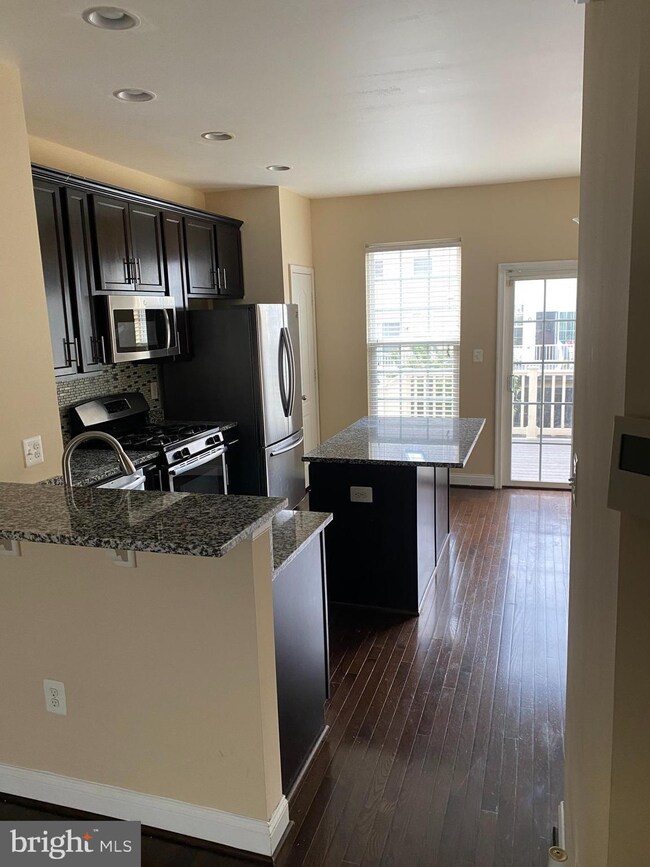 4334 Potomac Highlands Cir, Triangle, VA 22172 - photo 3