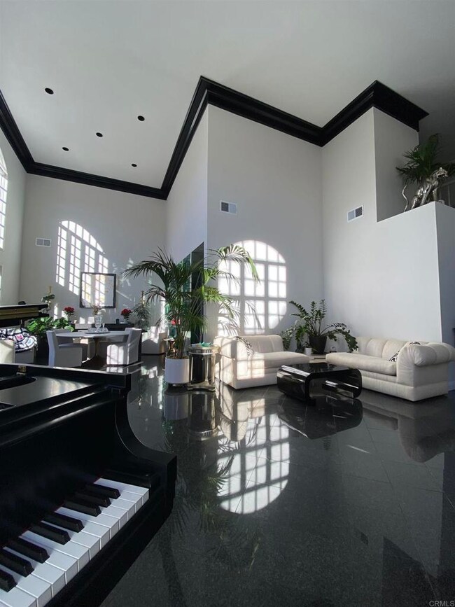 7469 Via de Fortuna, Carlsbad, CA 92009 - photo 3