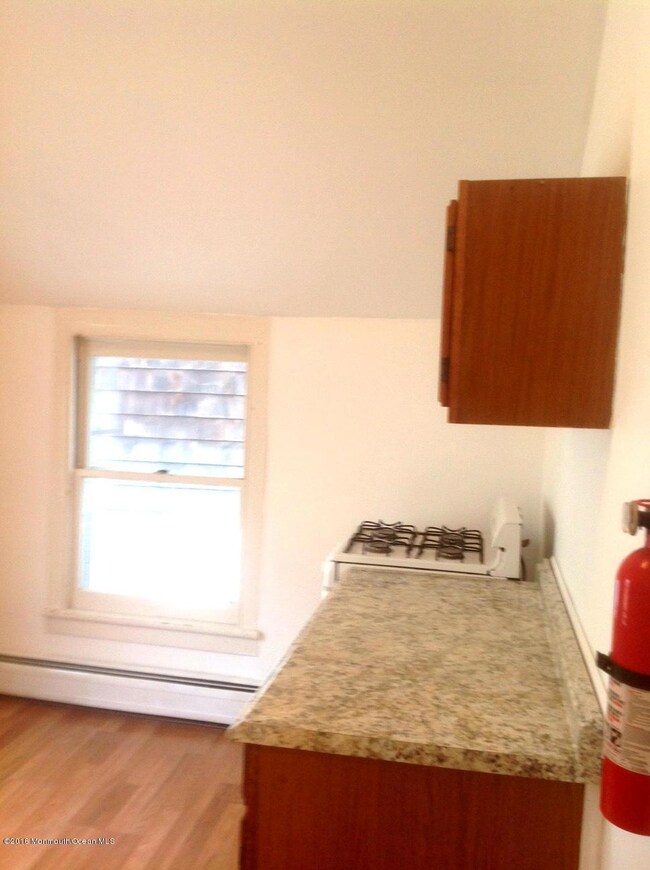 11 Heck Kitchen4