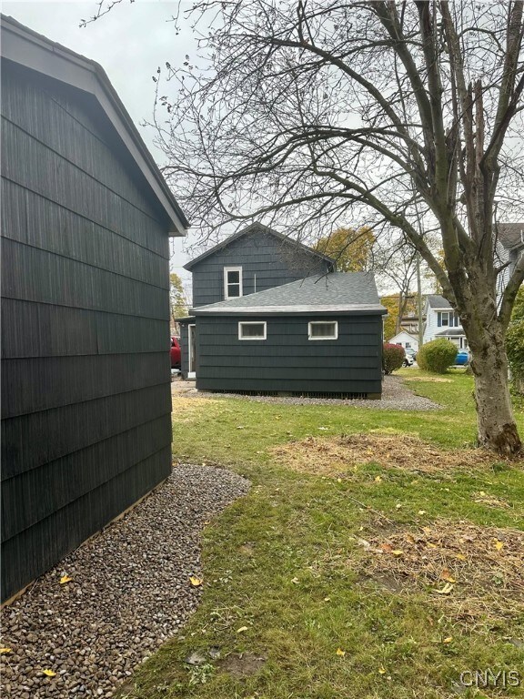 13 Frances St, Auburn, NY 13021 - photo 7