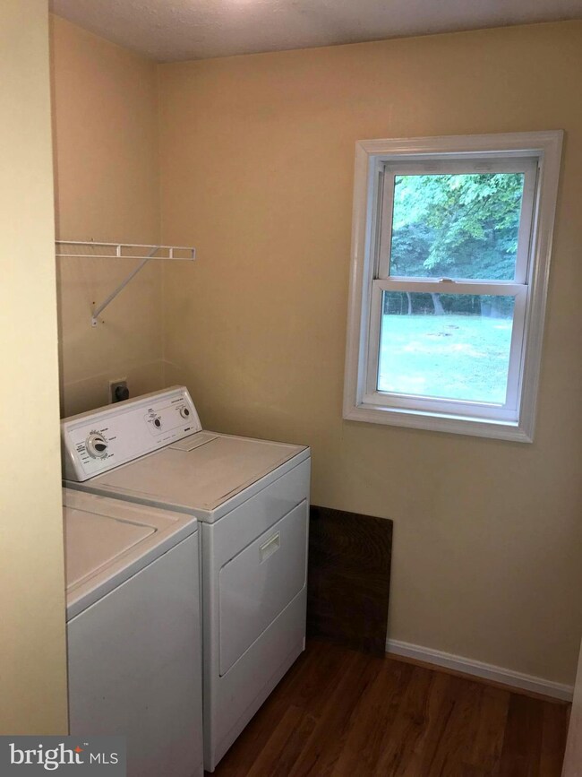 12420 Channelview Dr, Newburg, MD 20664 - photo 7