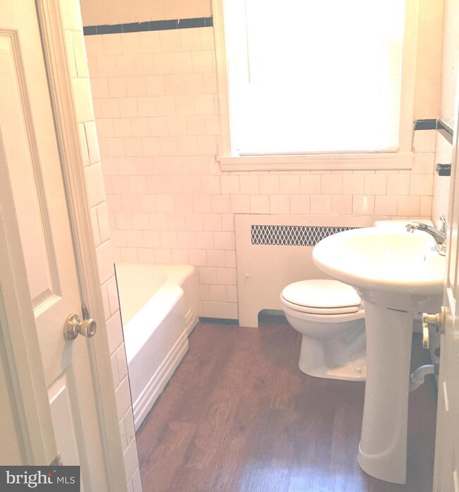 812 Allendale St, Baltimore, MD 21229 - photo 3