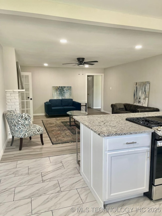 6030 E 52nd Place, Tulsa, OK 74135 - photo 4