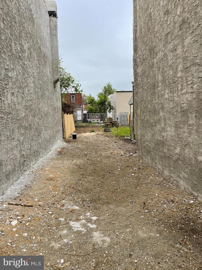 1304 Mechanic St, Camden, NJ 08104 - photo 5