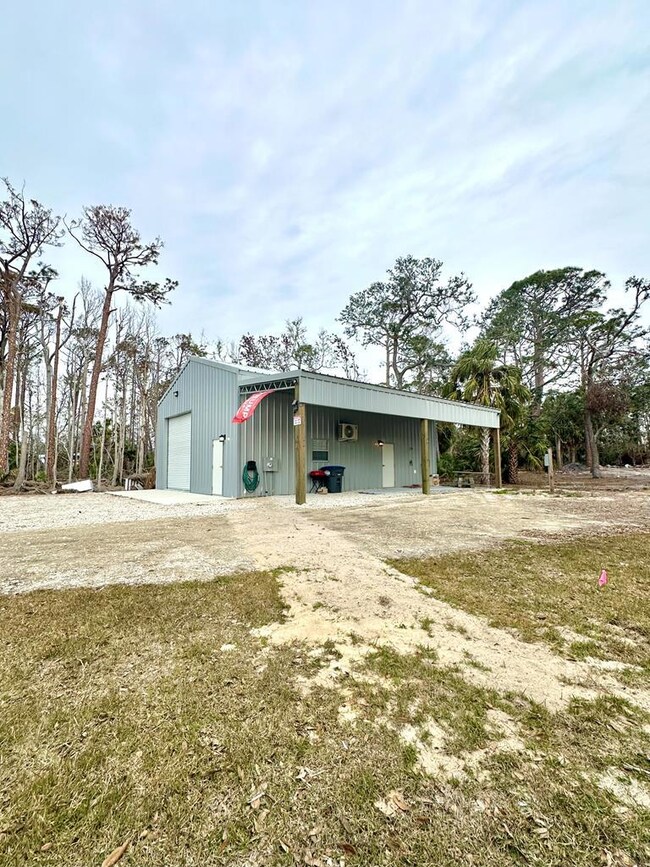 212 NW Second St, Steinhatchee, FL 32359 - photo 7