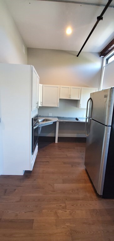 1 Main St unit 204, Peabody, MA 01960 - photo 5