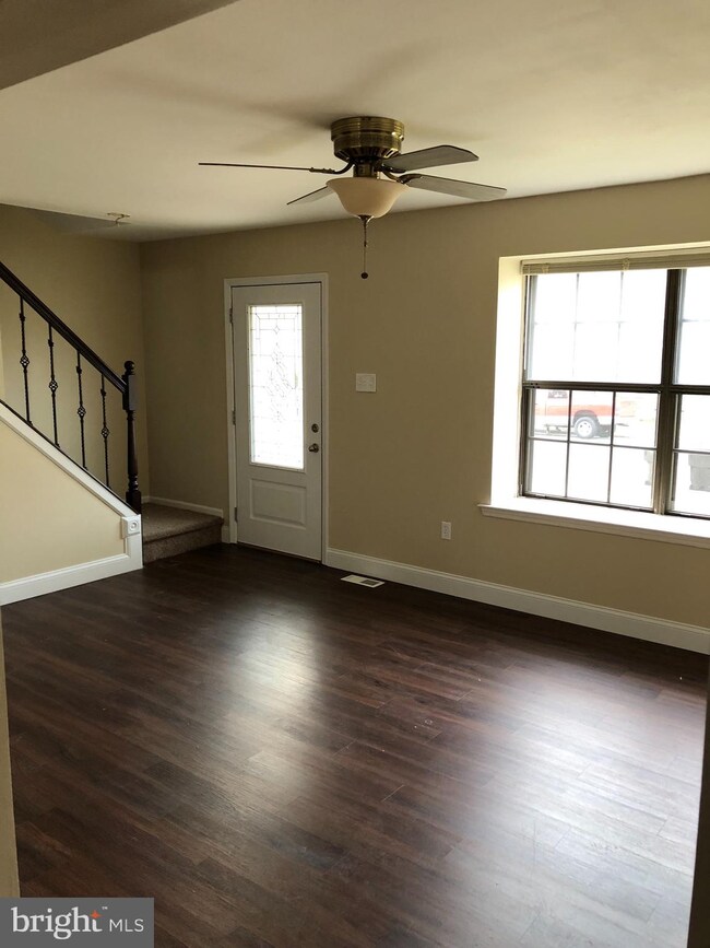 10 Woodhaven Way, Sicklerville, NJ 08081 - photo 4