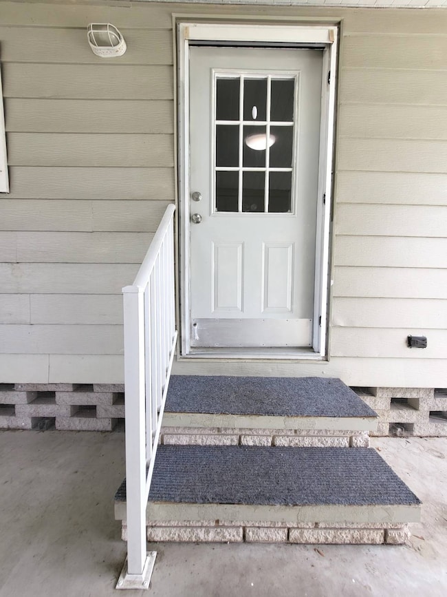 5472 Halifax Dr unit 403, Sarasota, FL 34233 - photo 5