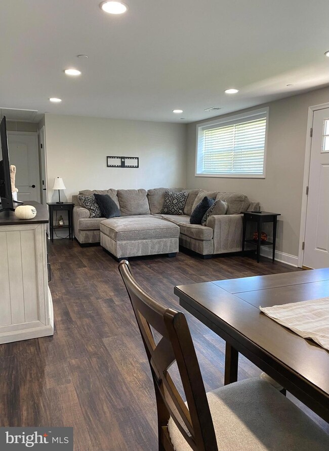 7418 2nd Ave, Sykesville, MD 21784 - photo 5