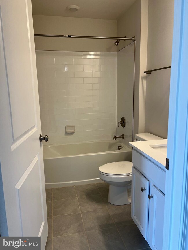 9 Autumn Ct, Medford, NJ 08055 - photo 4