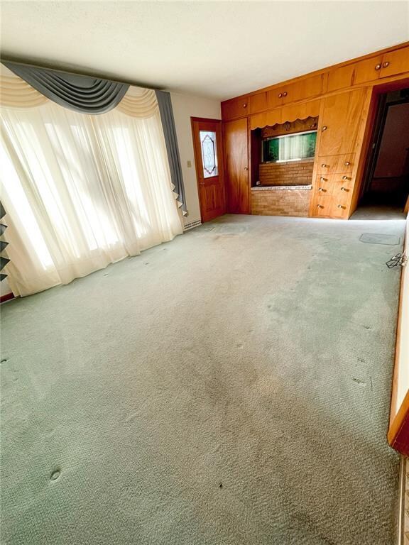 2505 Illinois St SW, Cedar Rapids, IA 52404 - photo 3