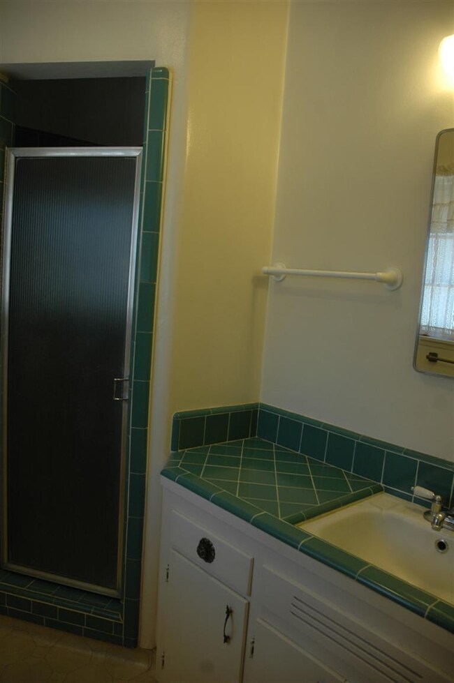 Front Bath with Shower 1 of 2 photos