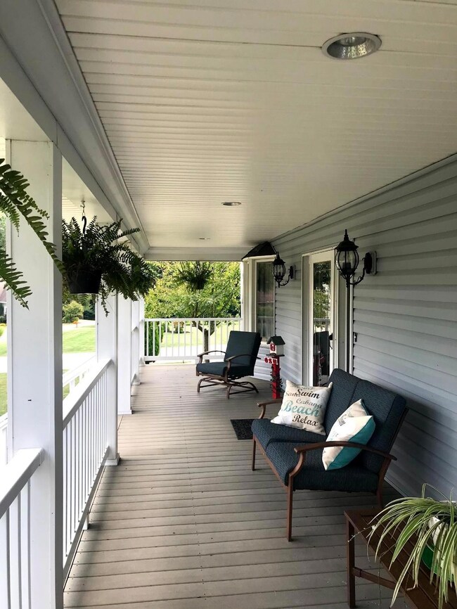 B1327463-A76B-4451-B885-C34934BFA83A