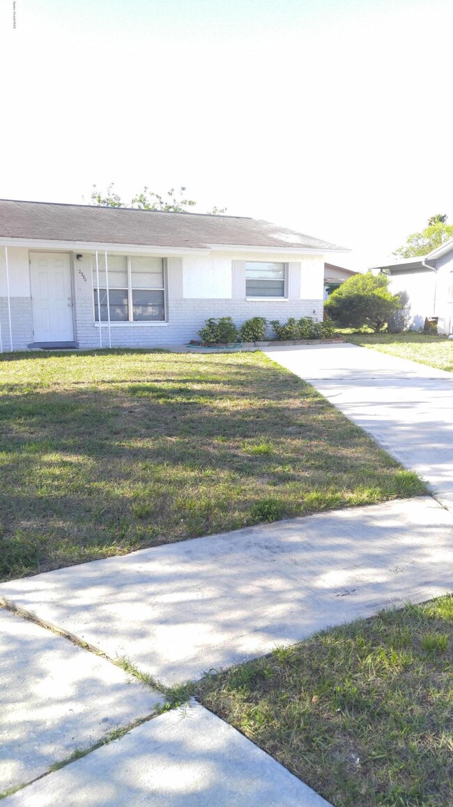 2390 Mars Ct, Cocoa, FL 32926 - photo 2