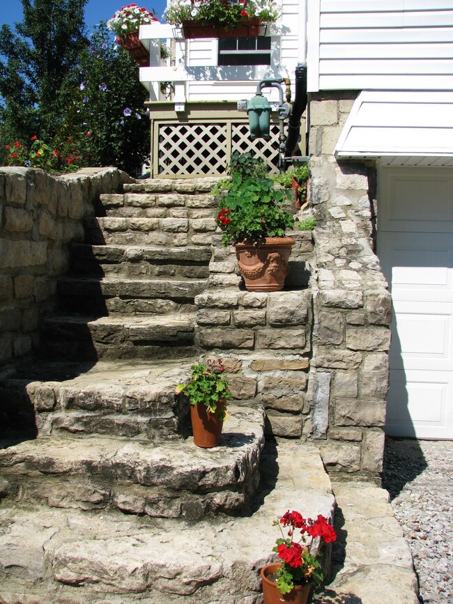 Steps to front door