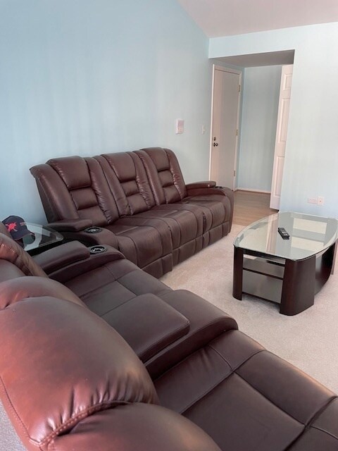 624 Berkley Ct unit V2, Schaumburg, IL 60194 - photo 6