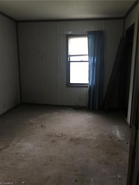 512 Ridgeway Cir, Asheboro, NC 27205 - photo 6