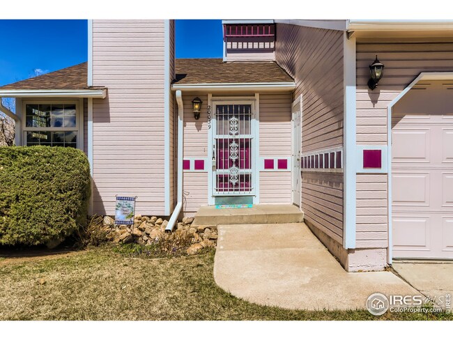 20059 E Wagontrail Ln, Centennial, CO 80015 - photo 3