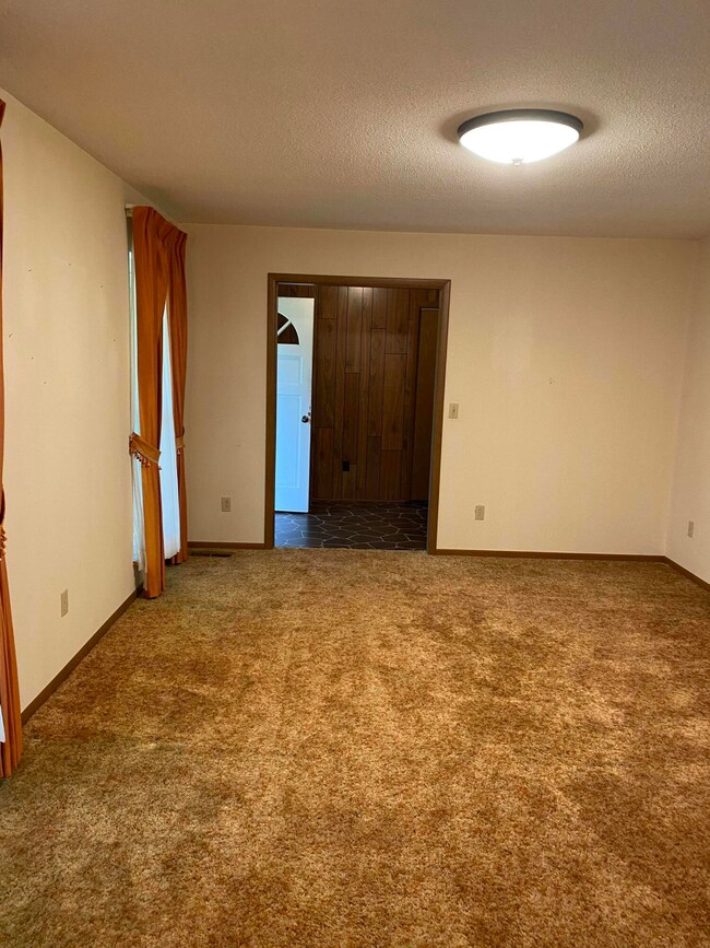 Luttrell Living room