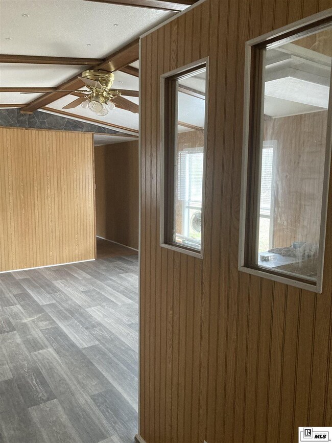 8867 Augusta Ave, Bastrop, LA 71220 - photo 6