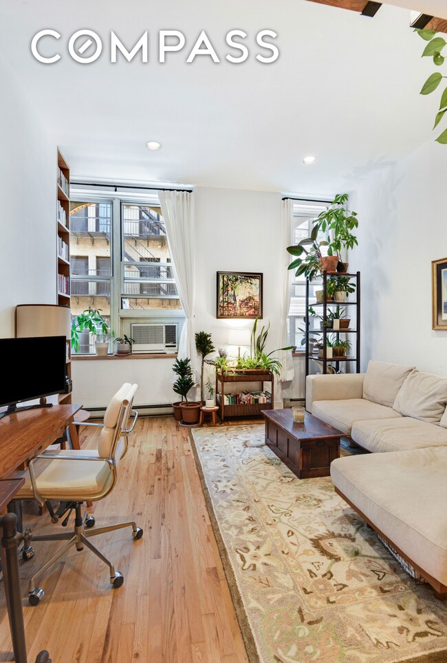 Waverly Mews unit 5U, New York, NY 10003 - photo 2