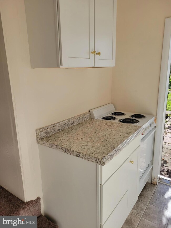 2095 Hosensack Rd unit A, Palm, PA 18070 - photo 3