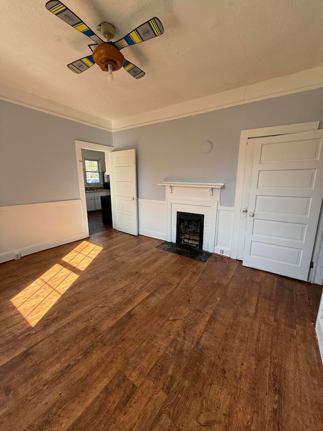 136 Mccary St, Edgefield, SC 29824 - photo 6