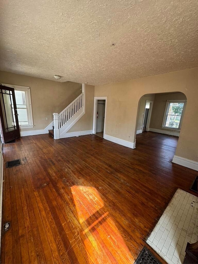 F7343BE5-B98F-4D41-93B9-14A3D12FBA59_1_1