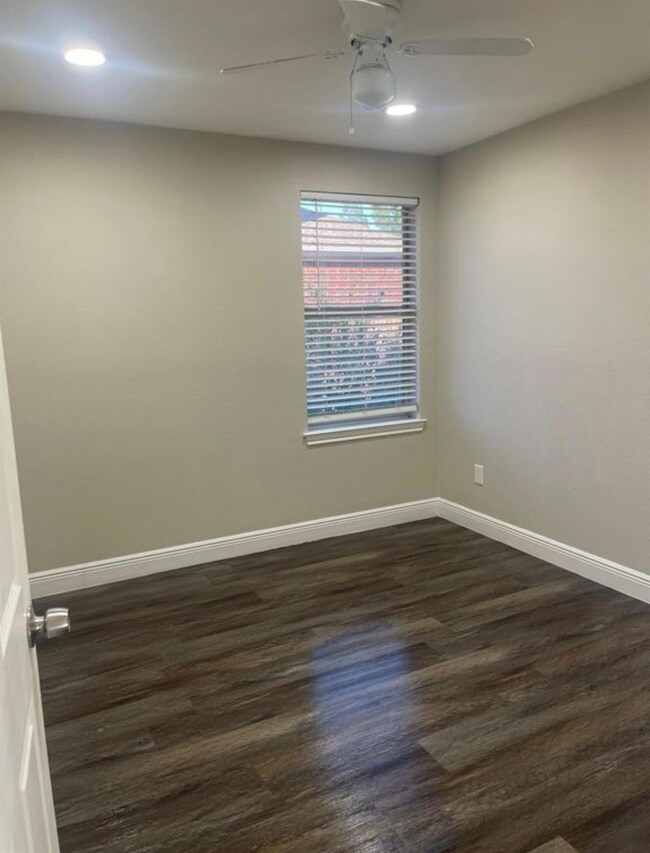 1129 Twin Lakes Dr, Wylie, TX 75098 - photo 6