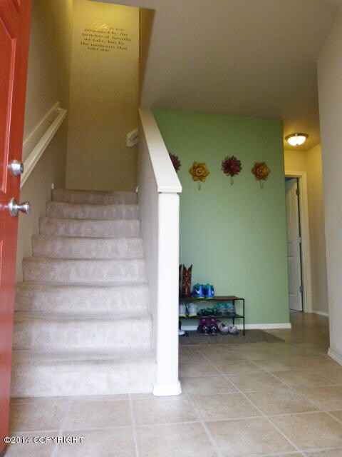 Spacious Entryway