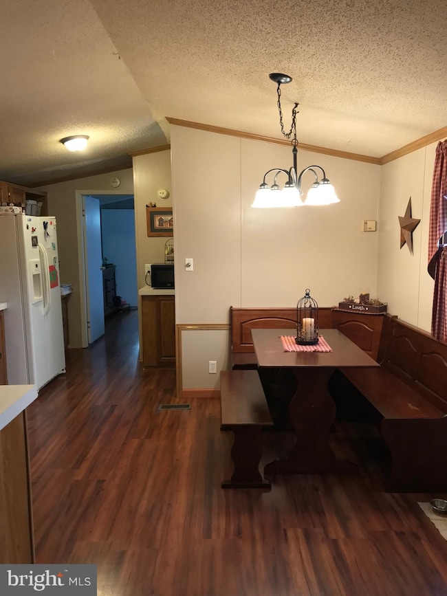 139 Azalea Cir, Honey Brook, PA 19344 - photo 6