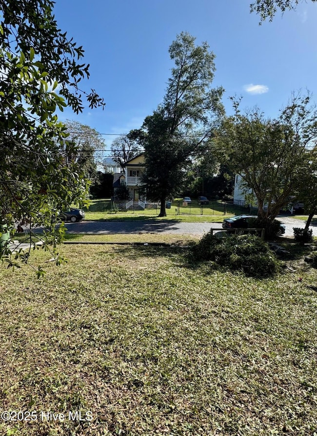 816 S 7th St, Wilmington, NC 28401 - photo 3