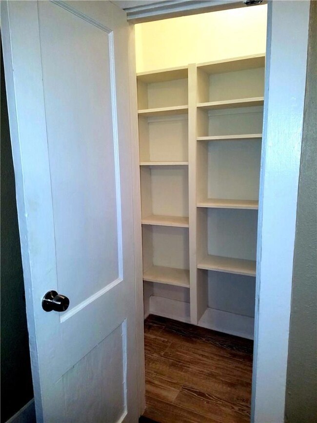 5736 Worth St, Dallas, TX 75214 - photo 7