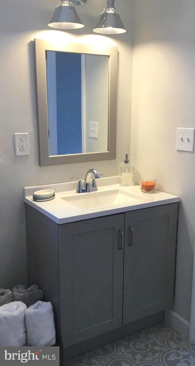 117 Hazelhurst Ave, Ewing, NJ 08638 - photo 5