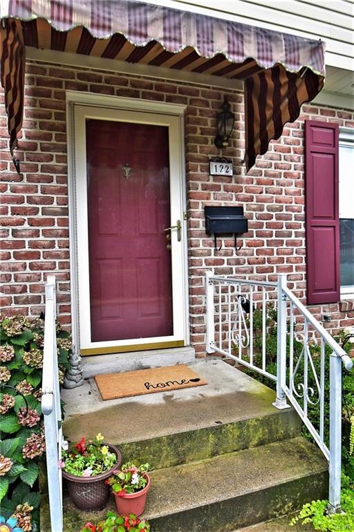 122 N 7th St, Emmaus, PA 18049 - photo 3