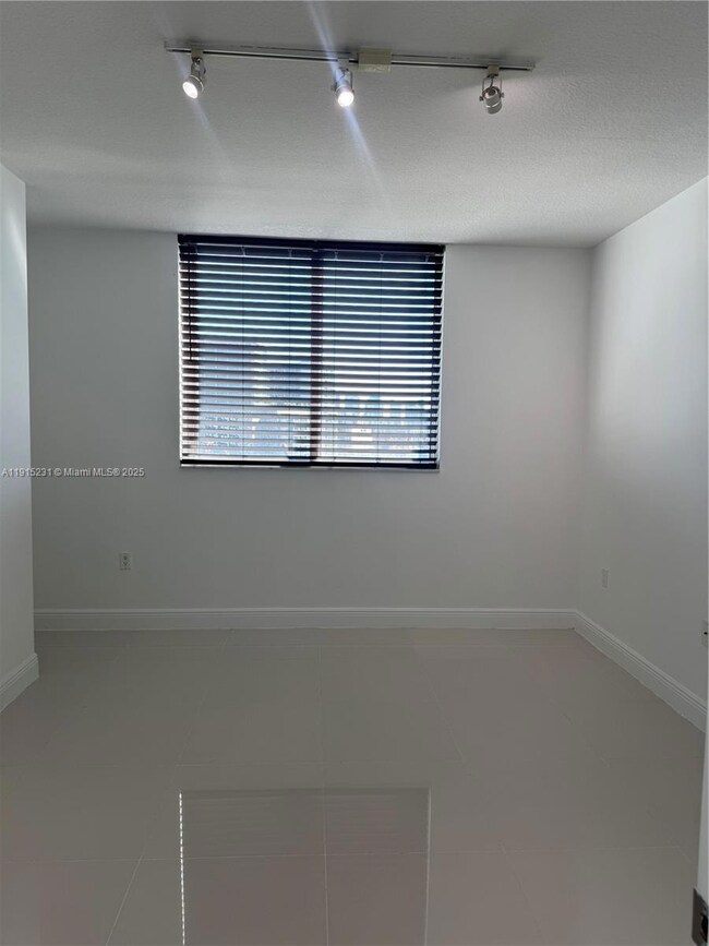 1861 NW S River Dr unit 1209, Miami, FL 33125 - photo 6