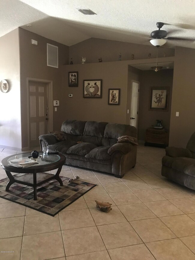 living room lee