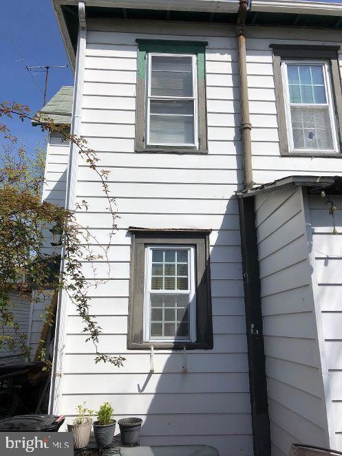 8 Spring Garden St, Riverside, NJ 08075 - photo 5