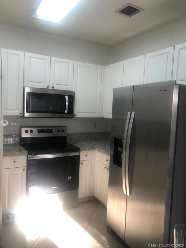 7313 NW 113th Place, Doral, FL 33178 - photo 4