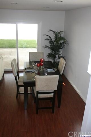 12860 Montero Ave, Sylmar, CA 91342 - photo 2