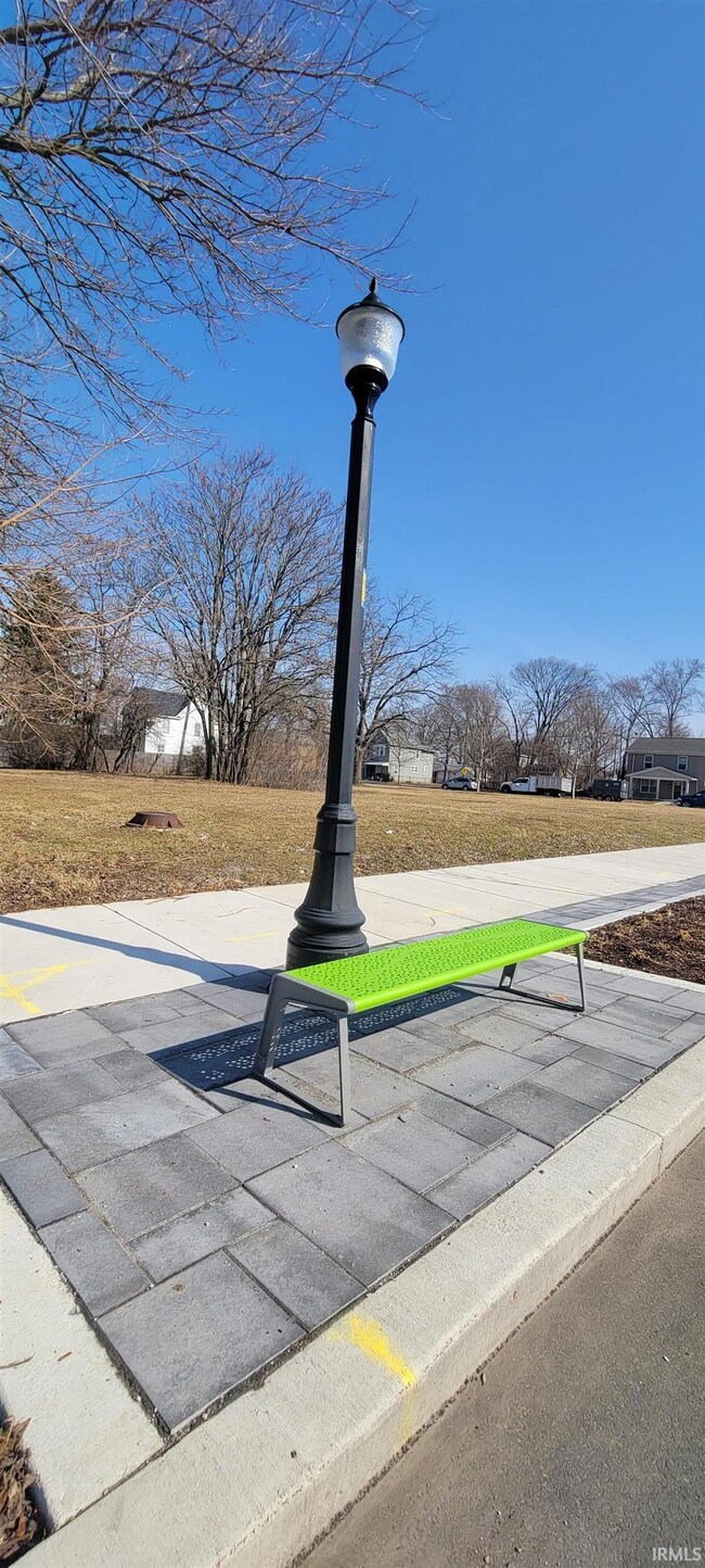 1131 E Pontiac St, Fort Wayne, IN 46806 - photo 4