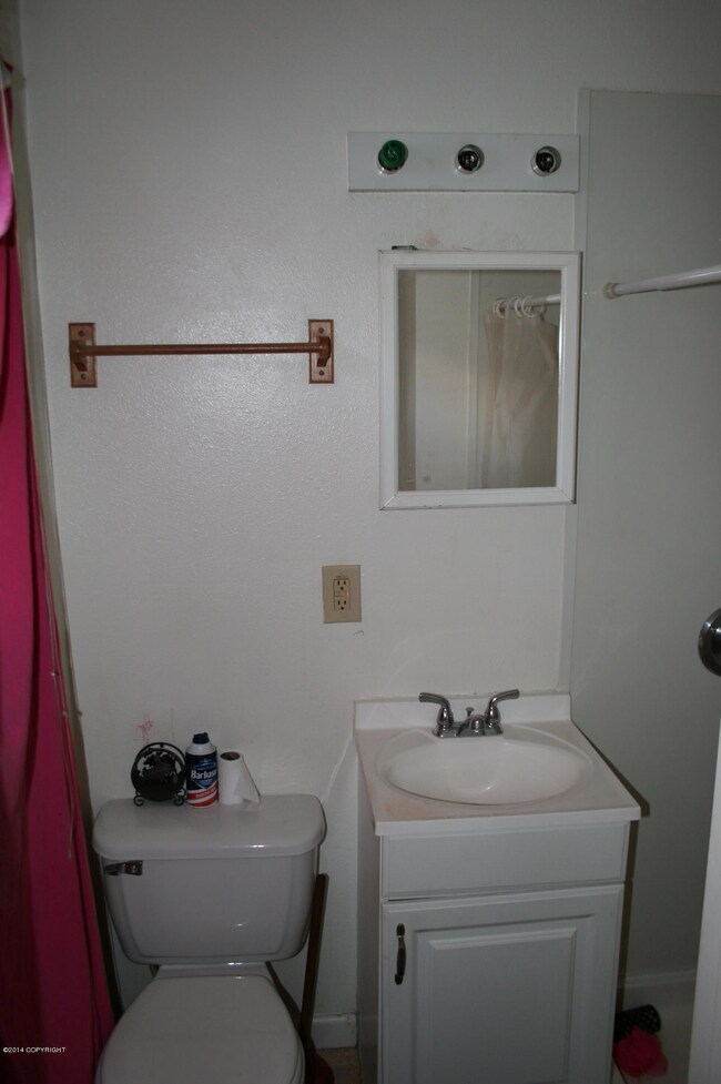 Bathroom in unit 3