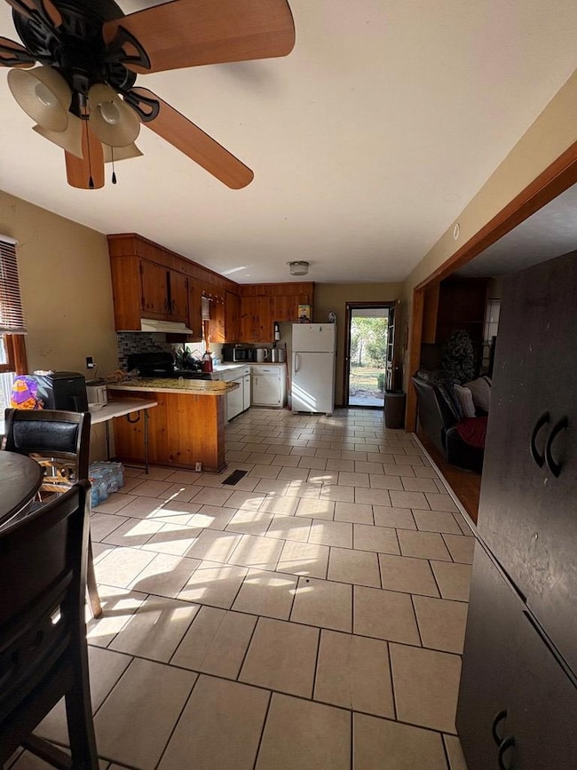 165 N Hamilton St, Lyons, GA 30436 - photo 7