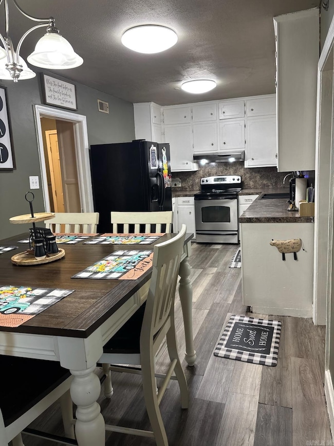 1330 N Jackson, Magnolia, AR 71753 - photo 3