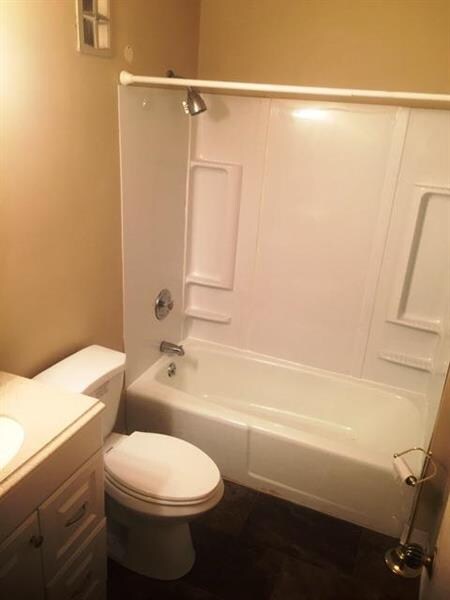 Full Bath.