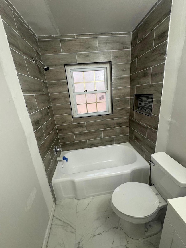 8900 Artesian St, Detroit, MI 48228 - photo 6