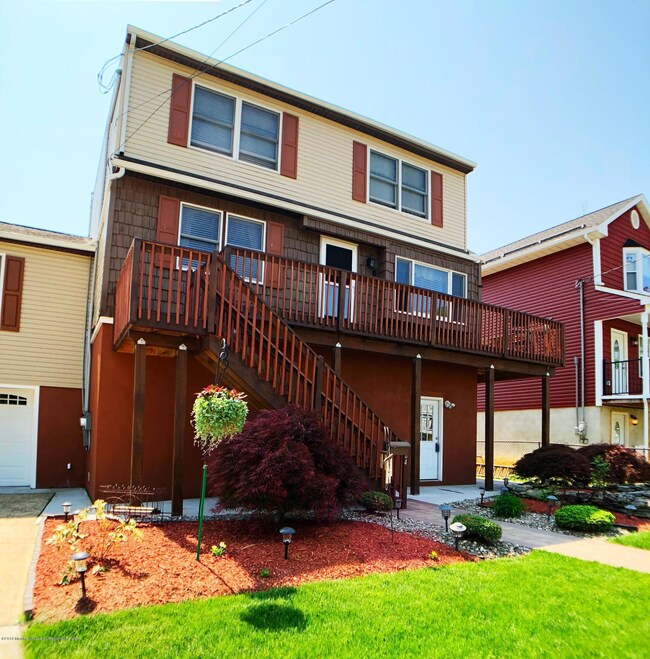 House Front 1