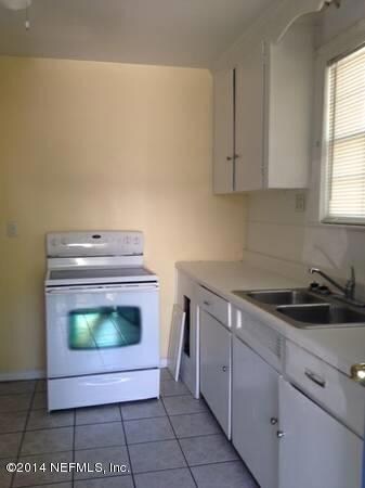 1239 Stimson St, Jacksonville, FL 32205 - photo 6