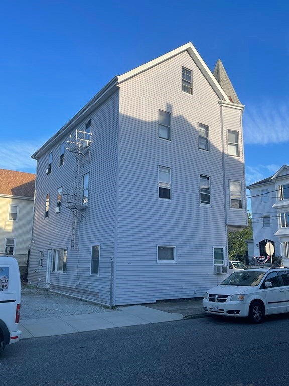 51 Fulton St, Fall River, MA 02720 - photo 2