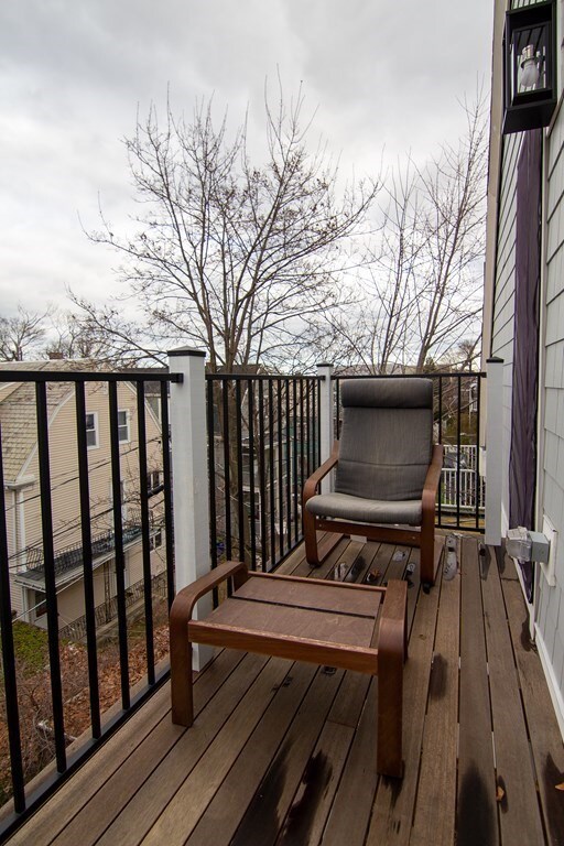 47 Electric Ave unit 3, Somerville, MA 02144 - photo 7